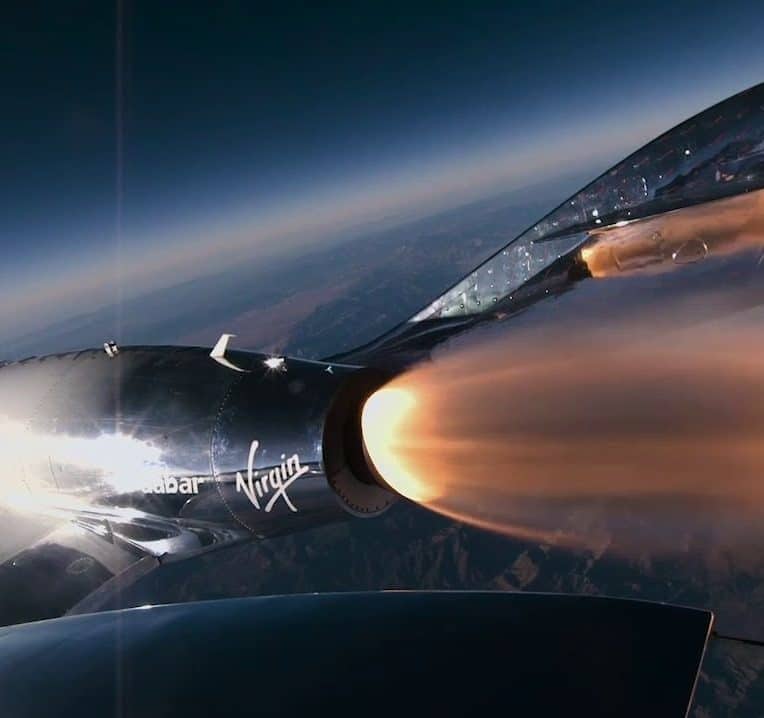 virgin galactic richard branson vol suborbital succes