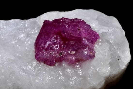 rubis calcite
