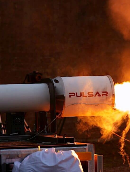 fusee propulsee par plastique usage