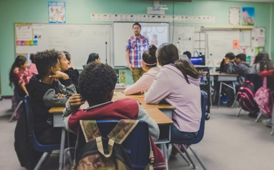 métiers éducation reconversion