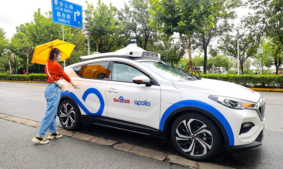 premiers taxis sans chauffeur pekin