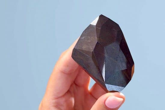 diamant interstellaire 555 carats mis aux encheres