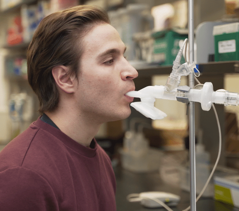 Vaccin covid a inhaler efficace variants