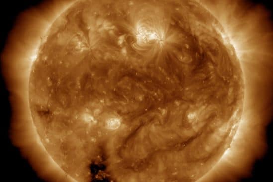eruption solaire tempetes geomagnetiques terre mars 2022