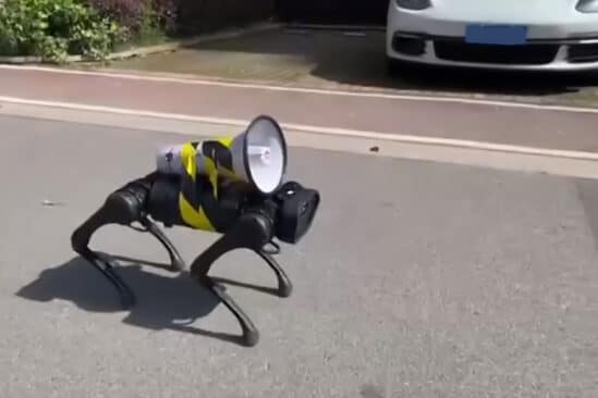 chine chiens robots aboient instructions sanitaires