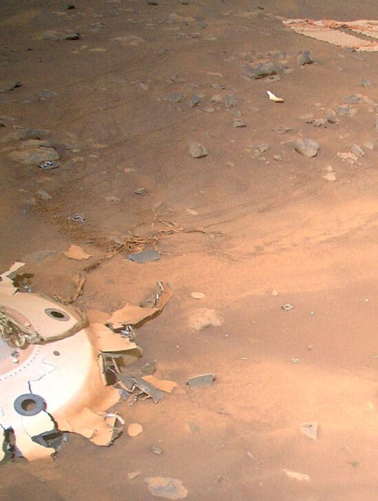 débris coque parachute mars