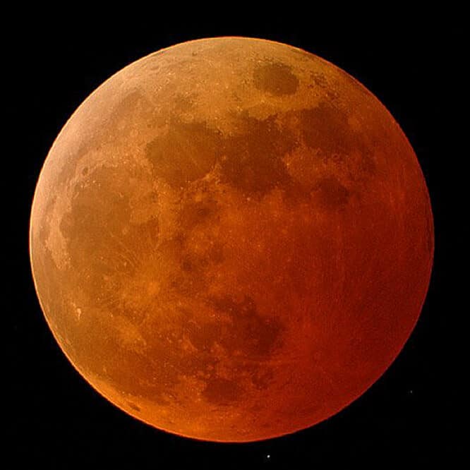 éclipse totale lunaire mai 2022