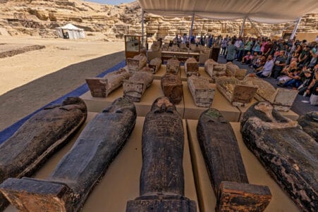 découverte momies saqqarah