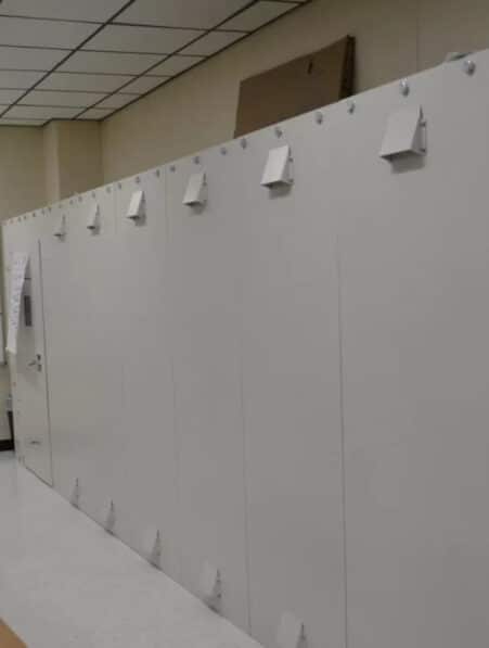 box blindé protection élèves tuerie écoles