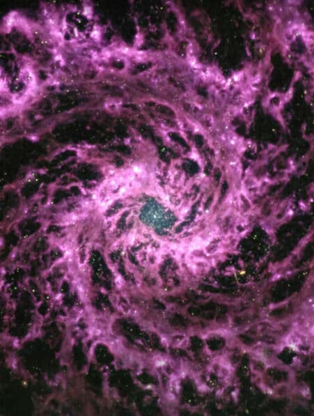 détails galaxie spirale James Webb