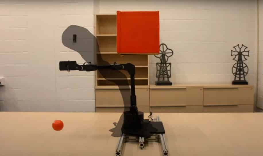 robot conscience schéma corporel