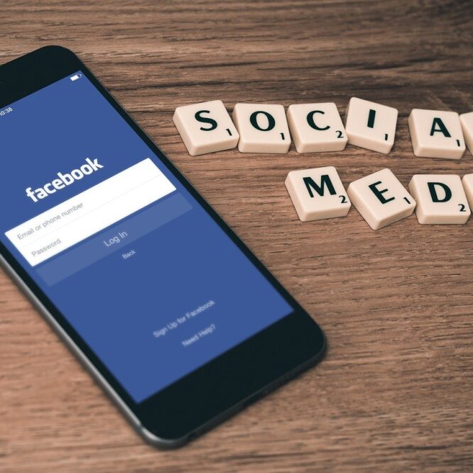 adolescents americains deserte facebook