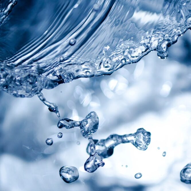 creer oxygene avec eau aimant neodyme sans gravite espace couv