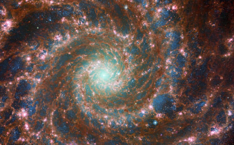 galaxie m74 fantome image spectaculaire webb hubble