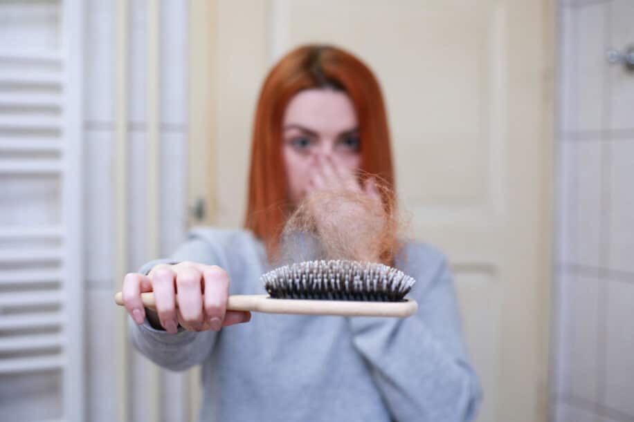 médicament chute cheveux alopécie