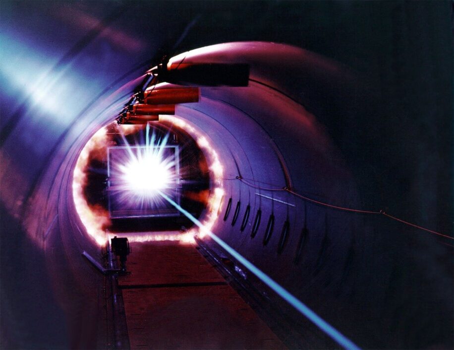 plasma laser plus puissant