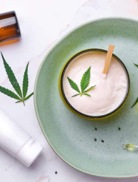 cbd utilise dans cosmetiques bienfaits sante