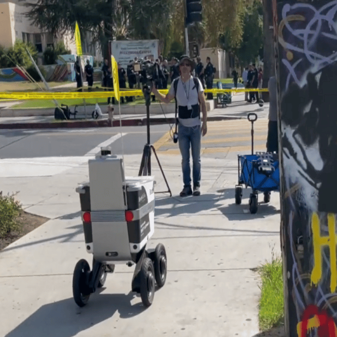 robot serverobotics scene de crime