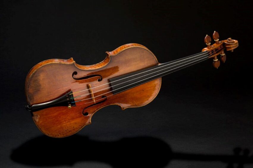 troisieme note fantome violon ancien couv
