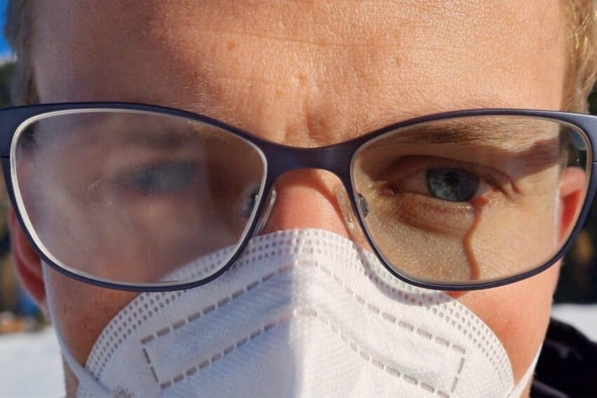 lunettes sans buée créées grâce or