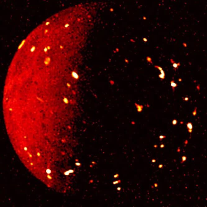 mission juno lune jupiter volcan