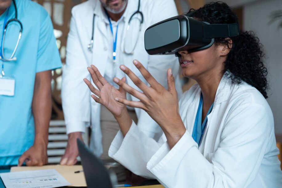 entrainement realite virtuelle ameliore competences apprentis infirmiers couv