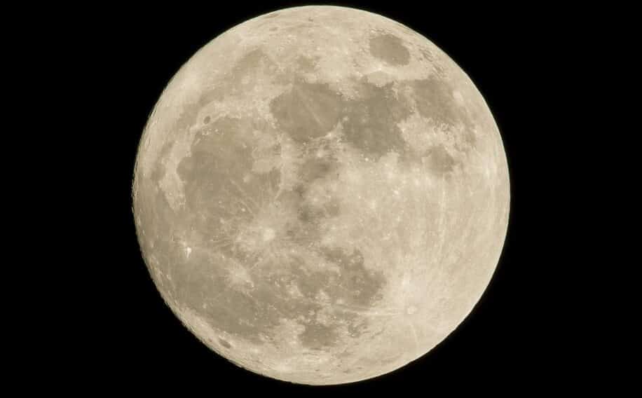 structure noyau lune confirme