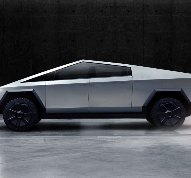 cybertruck tesla voit enfin jour couv