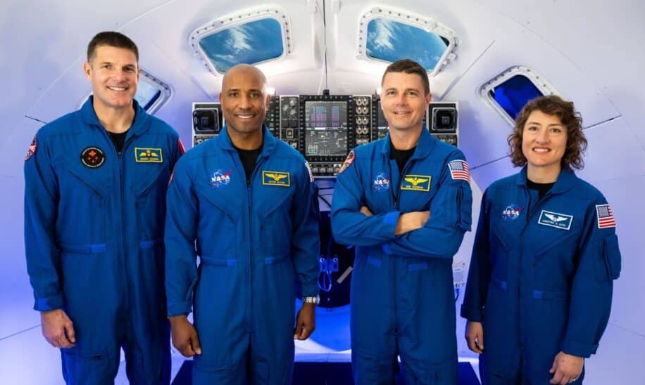 entrainement equipage artemis 2 nasa lune couv