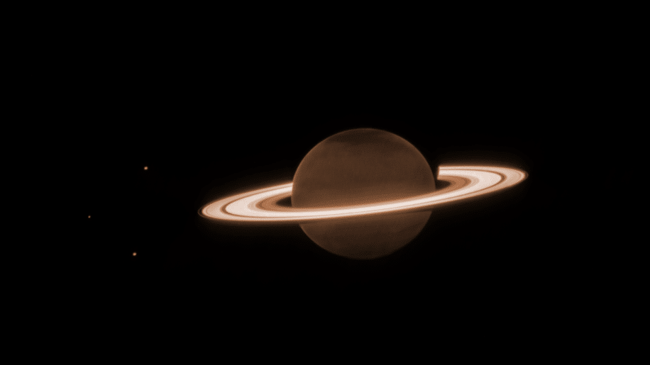 saturne james webb vue lunes anneaux saison couv