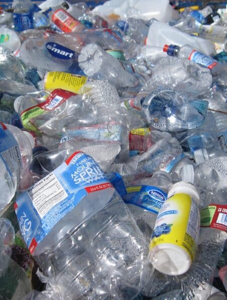 bouteille plastique superbatterie