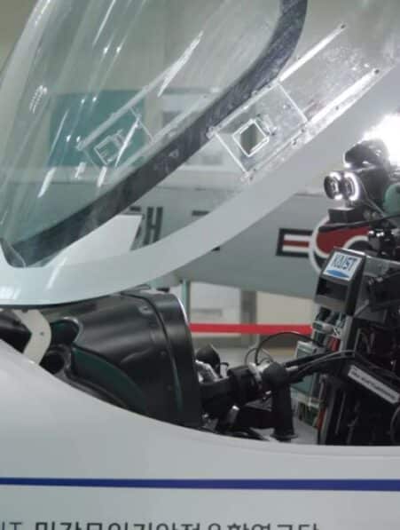pibot pilote intelligence artificielle robot humanoide couv