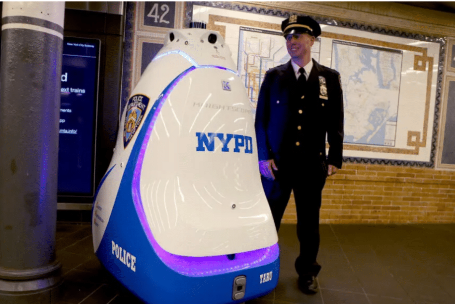robot patrouillera station metro new york couv