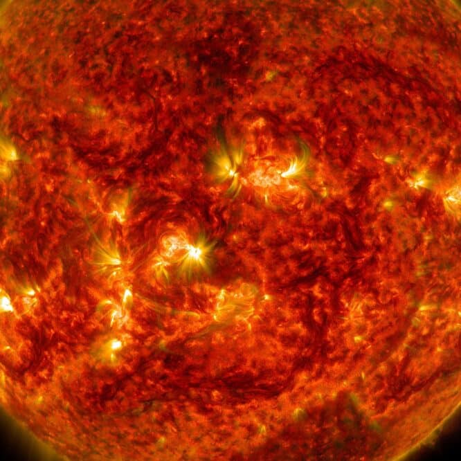 fin du soleil nebuleuse planetaire couv