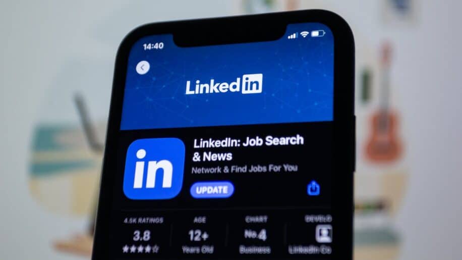 linkedin integre nouvelle ia couv