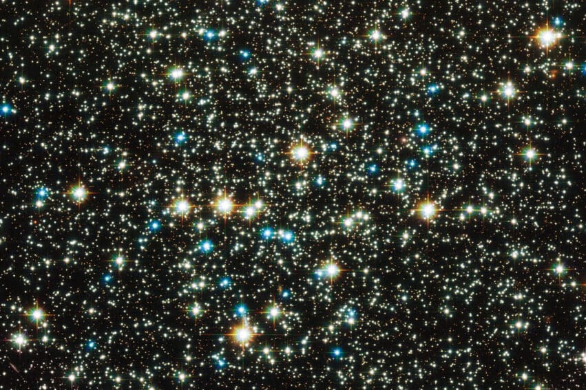 univers expansion theorie revise vide spatial couv