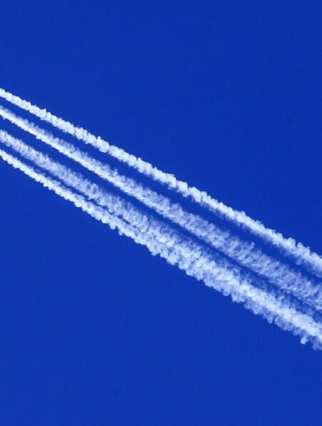 trainees condensation aviation impact changement climatique couv