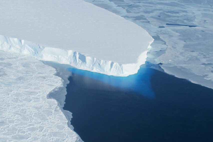 glacier apocalypse rideau