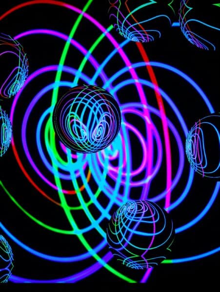 particule etrange gravitons