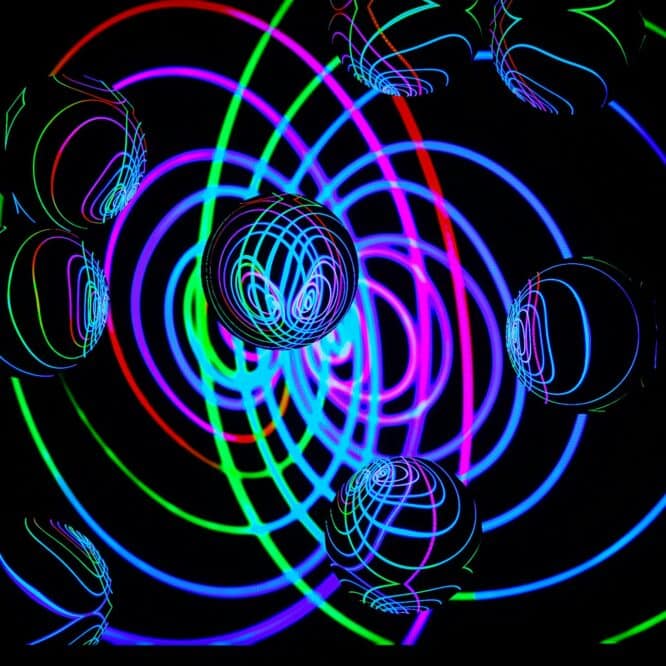 particule etrange gravitons