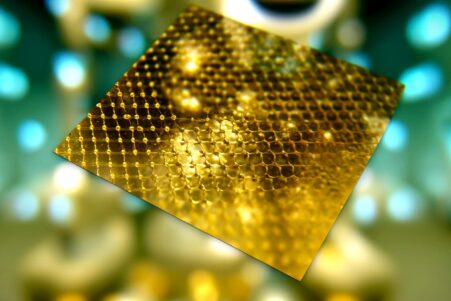 goldene feuille or plus fine monde epaisseur atome premiere couv