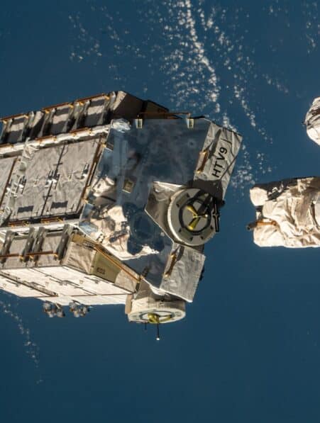 la NASA confirme l origine des débris spatiaux qui ont percuté une maison en Floride couv