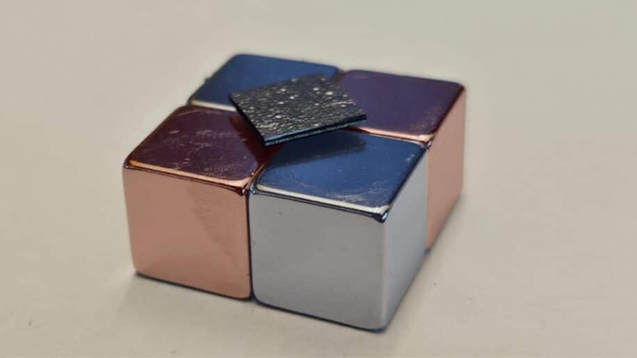 levitation magnetique materiau