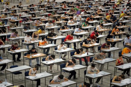 salles haut plafond liees mauvais resultats examens universitaires couv 2
