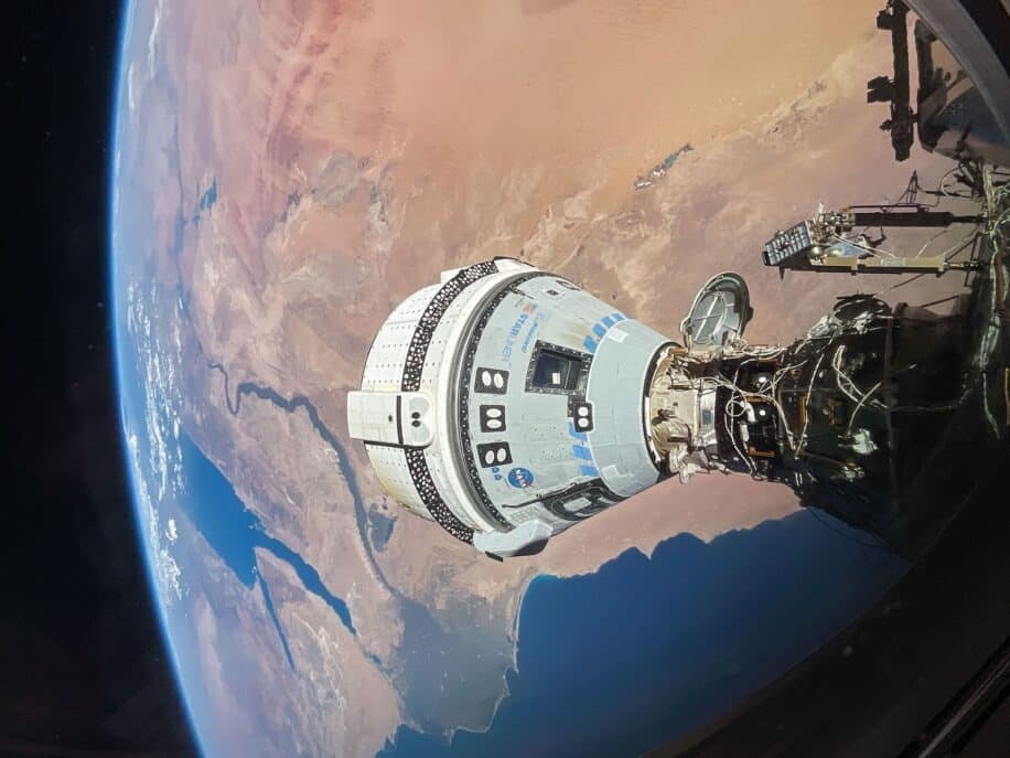 starliner equipage spacex