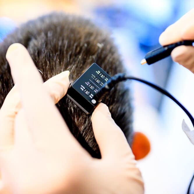 interface cerveau ordinateur parole pensees