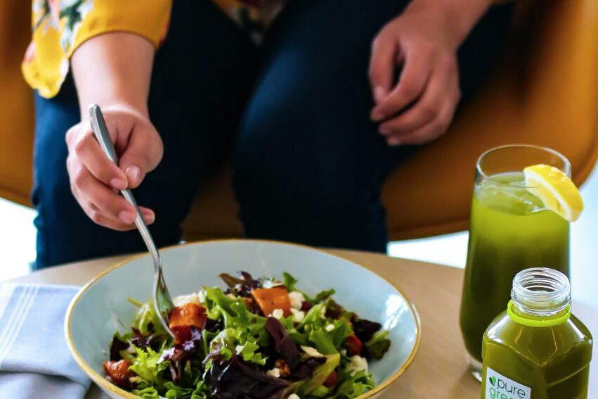 moins bienveillance vegetariens couv
